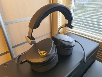 Топовая игровая гарнитура на рынке за 24 тысячи рублей: Обзор ASUS ROG Theta 7.1 Топовая игровая гарнитура на рынке за 24 тысячи рублей: Обзор ASUS ROG Theta 7.1