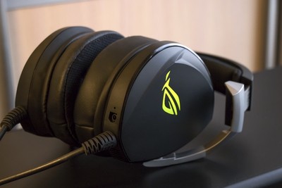 Топовая игровая гарнитура на рынке за 24 тысячи рублей: Обзор ASUS ROG Theta 7.1 Топовая игровая гарнитура на рынке за 24 тысячи рублей: Обзор ASUS ROG Theta 7.1