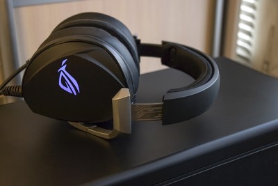 Топовая игровая гарнитура на рынке за 24 тысячи рублей: Обзор ASUS ROG Theta 7.1 Топовая игровая гарнитура на рынке за 24 тысячи рублей: Обзор ASUS ROG Theta 7.1