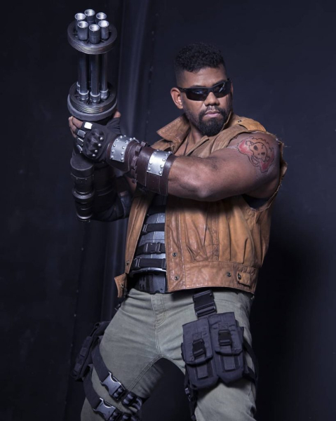 Лучший косплей Баррета Уоллеса из Final Fantasy 7 Лучший косплей Баррета Уоллеса из Final Fantasy 7