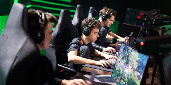 Team Spirit вылетела с The International 2024 и лишилась шансов на защиту титула Team Spirit вылетела с The International 2024 и лишилась шансов на защиту титула