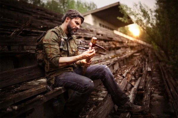 Косплей Last Of Us отправился в Чернобыль для участия в Апокалипсисе Косплей Last Of Us отправился в Чернобыль для участия в Апокалипсисе