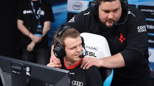 Как научиться играть в шутеры? Кибер-воркаут, слезы, тренеры и задумки разработчиков игр Как научиться играть в шутеры? Кибер-воркаут, слезы, тренеры и задумки разработчиков игр