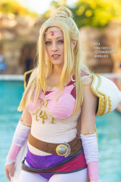 Последний косплей Matsuri 2019 года стал настоящим рождественским подарком Последний косплей Matsuri 2019 года стал настоящим рождественским подарком