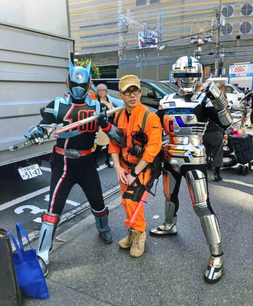 Косплееры снова наводнили Осаку Косплееры снова наводнили Осаку