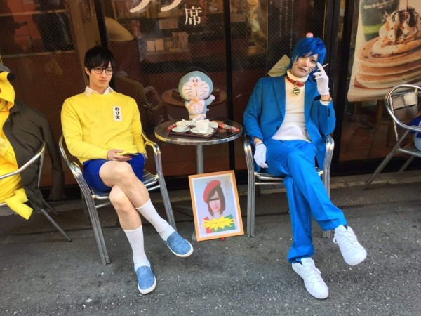 Косплееры снова наводнили Осаку Косплееры снова наводнили Осаку