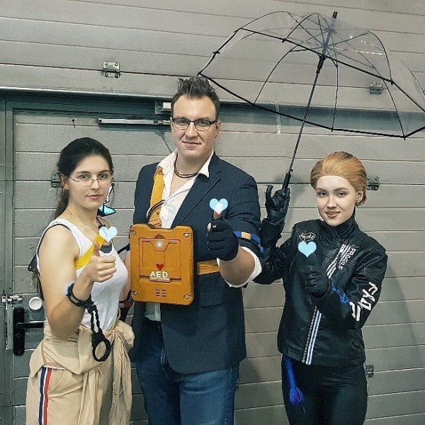 Косплей на Фрэджайл из Death Stranding Косплей на Фрэджайл из Death Stranding