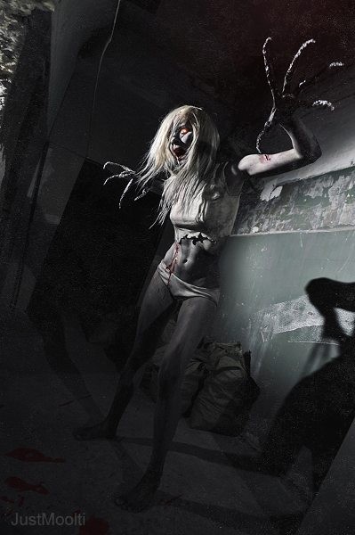 Жуткий косплей Ведьмы, от которого у вас застынет кровь в жилах Жуткий косплей Ведьмы, от которого у вас застынет кровь в жилах