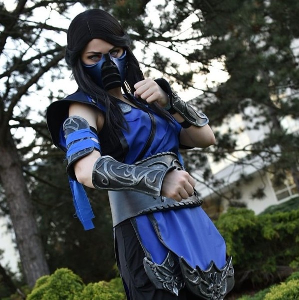 Лучший косплей Саб-Зиро Лучший косплей Саб-Зиро