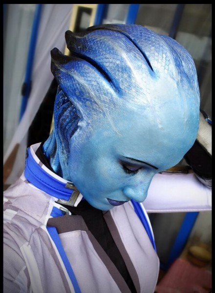 Косплей гуманоида Азари из Mass Effect Косплей гуманоида Азари из Mass Effect