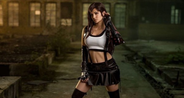 Воплощение Тифы Локхарт из ремейка Final Fantasy VII Воплощение Тифы Локхарт из ремейка Final Fantasy VII