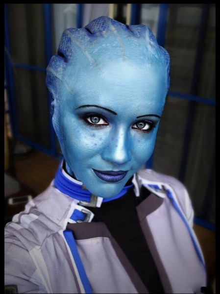 Косплей гуманоида Азари из Mass Effect Косплей гуманоида Азари из Mass Effect