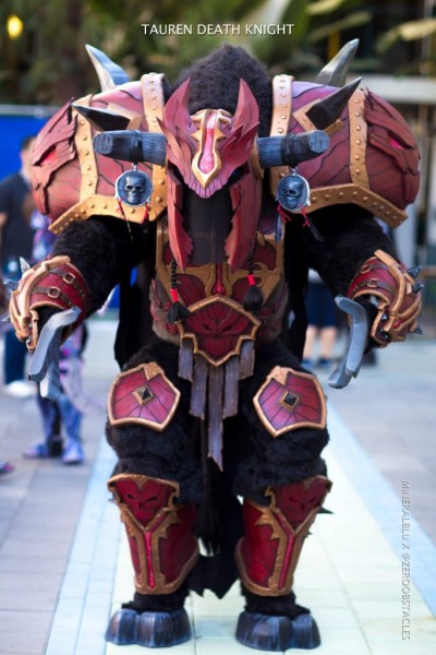 Косплееры переписывают канон World Of Warcraft Косплееры переписывают канон World Of Warcraft