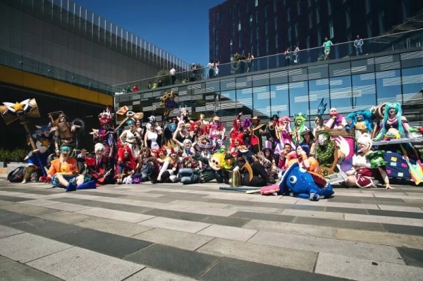 Британский косплей по Лиге Легенд просто загляденье Британский косплей по Лиге Легенд просто загляденье