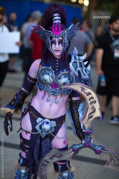 Косплееры переписывают канон World Of Warcraft Косплееры переписывают канон World Of Warcraft