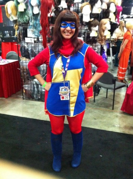 Лучший косплей Мисс Марвел из Мстителей Лучший косплей Мисс Марвел из Мстителей