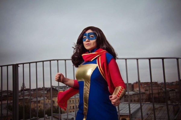 Лучший косплей Мисс Марвел из Мстителей Лучший косплей Мисс Марвел из Мстителей