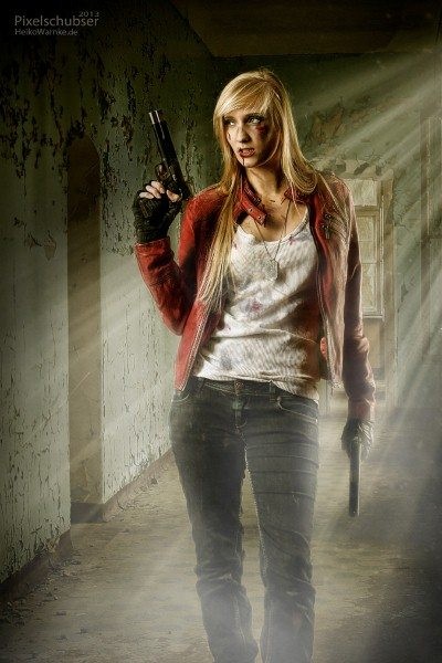 Крутой женский косплей Данте из Devil May Cry Крутой женский косплей Данте из Devil May Cry