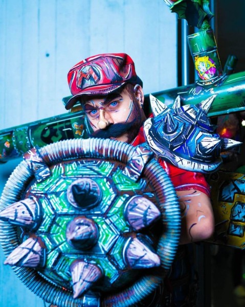 Супер Марио в потрясающем косплее в стиле сел-шейдинг Супер Марио в потрясающем косплее в стиле сел-шейдинг