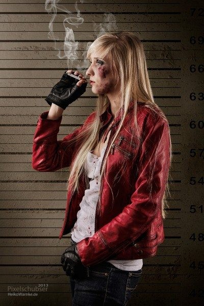 Крутой женский косплей Данте из Devil May Cry Крутой женский косплей Данте из Devil May Cry