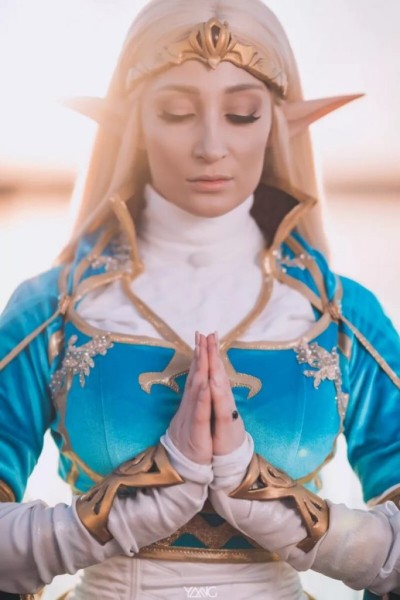 Поприветствуйте Королеву Зельду Поприветствуйте Королеву Зельду