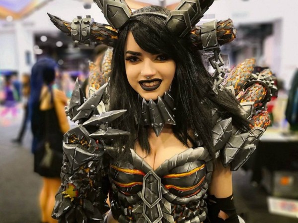 Аделаида имеет у себя довольно удивительных косплееров Аделаида имеет у себя довольно удивительных косплееров