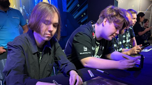 Team Spirit обыграла украинскую команду Natus Vincere и вышла в финал турнира по CS2 Team Spirit обыграла украинскую команду Natus Vincere и вышла в финал турнира по CS2