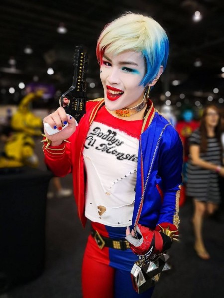 Аделаида имеет у себя довольно удивительных косплееров Аделаида имеет у себя довольно удивительных косплееров