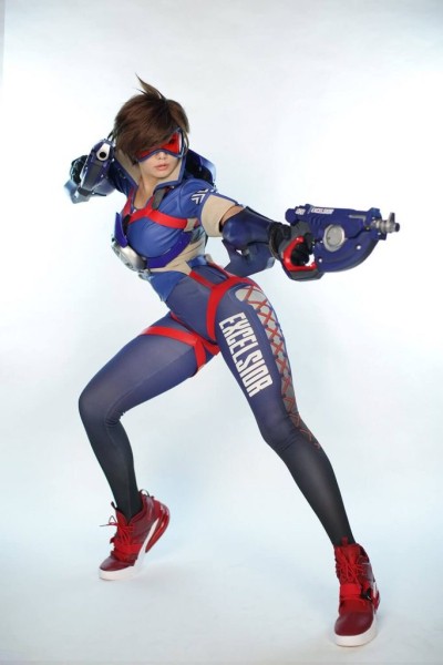 Косплей Overwatch в стиле киберспорт Косплей Overwatch в стиле киберспорт