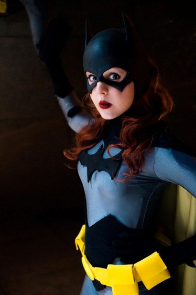 Барбара Гордон возвращается в бой: эпичный косплей Бэтгёрл Барбара Гордон возвращается в бой: эпичный косплей Бэтгёрл