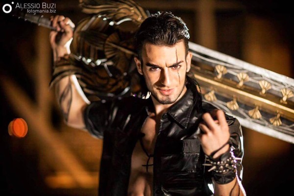 Отличный косплей на Final Fantasy XV Отличный косплей на Final Fantasy XV