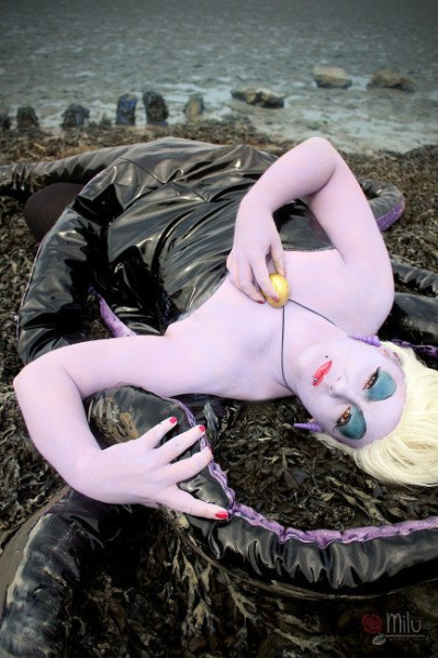 Морская ведьма из Атлантиды: косплей Урсулы из «Русалочки» Морская ведьма из Атлантиды: косплей Урсулы из «Русалочки»