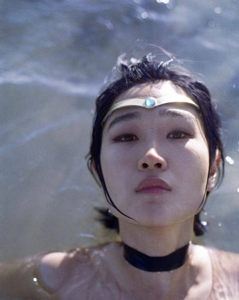 Когда модные фотографии пересекаются с косплеем Когда модные фотографии пересекаются с косплеем